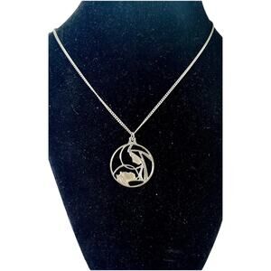 Creed STERLING SILVER Religious Virgin Mary & Child Pendant Necklace - 18”